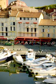 Porte de Saint Tropez France Miniature