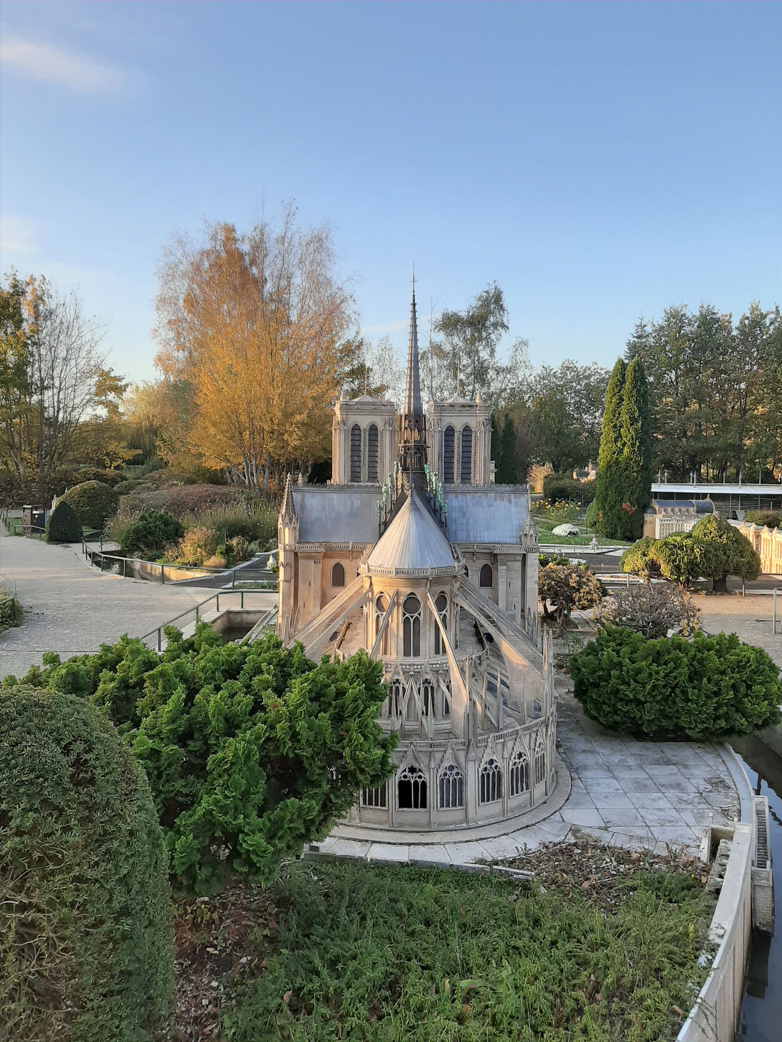 Notre dame de Paris à France Miniature